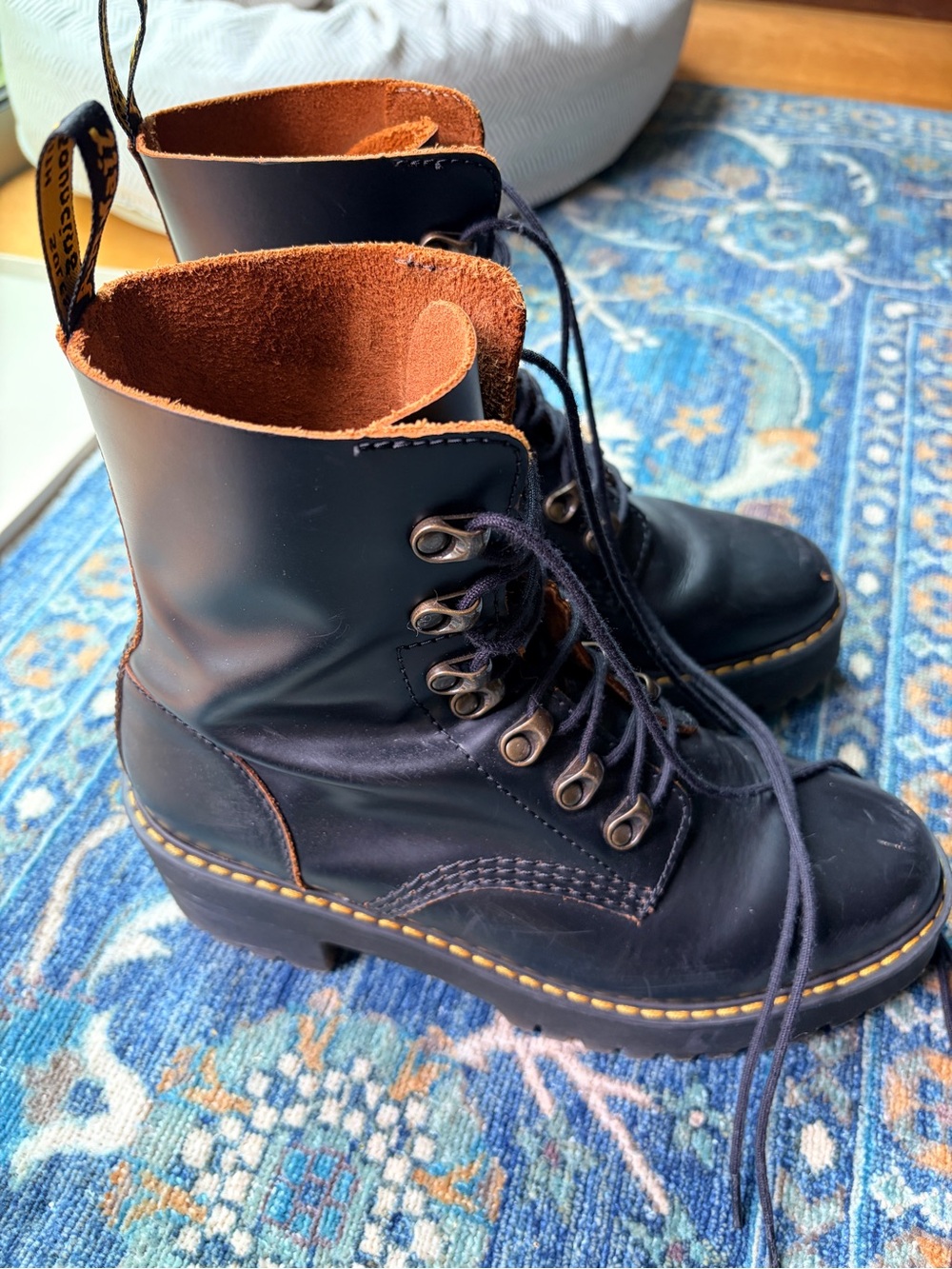 Doc Martins Black Leather Lace-Up Boots Size 7 - Picture 3 of 8